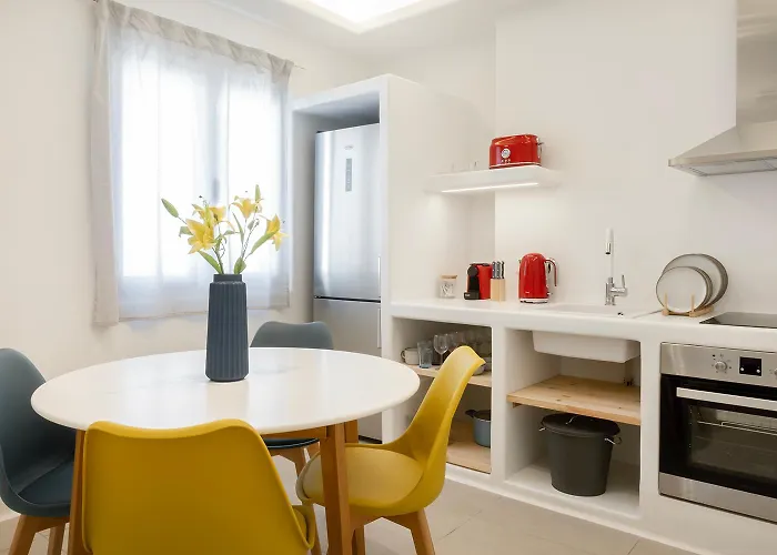 Biancasette * Mykonos Town